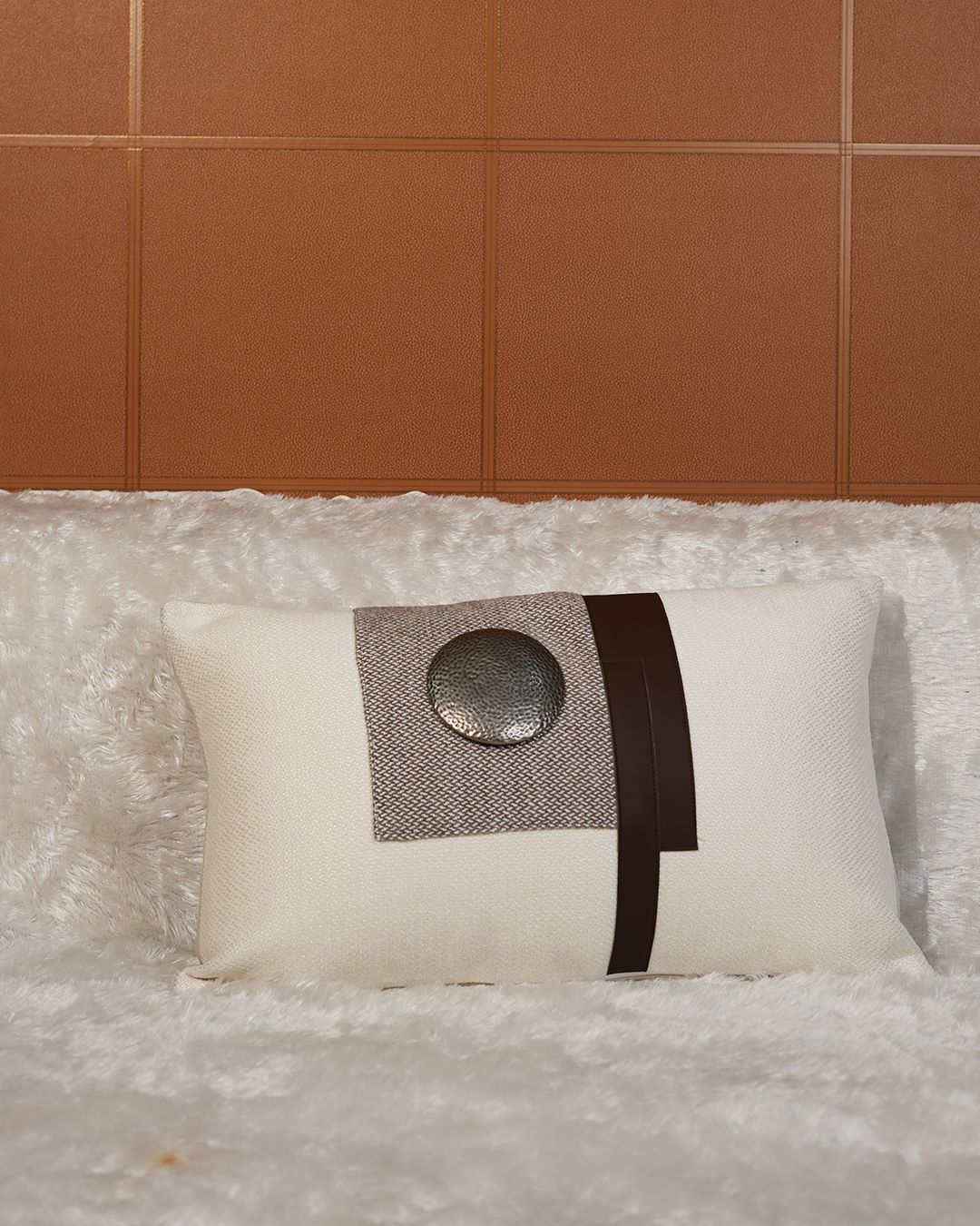 Urban Muse Cushion Cover
